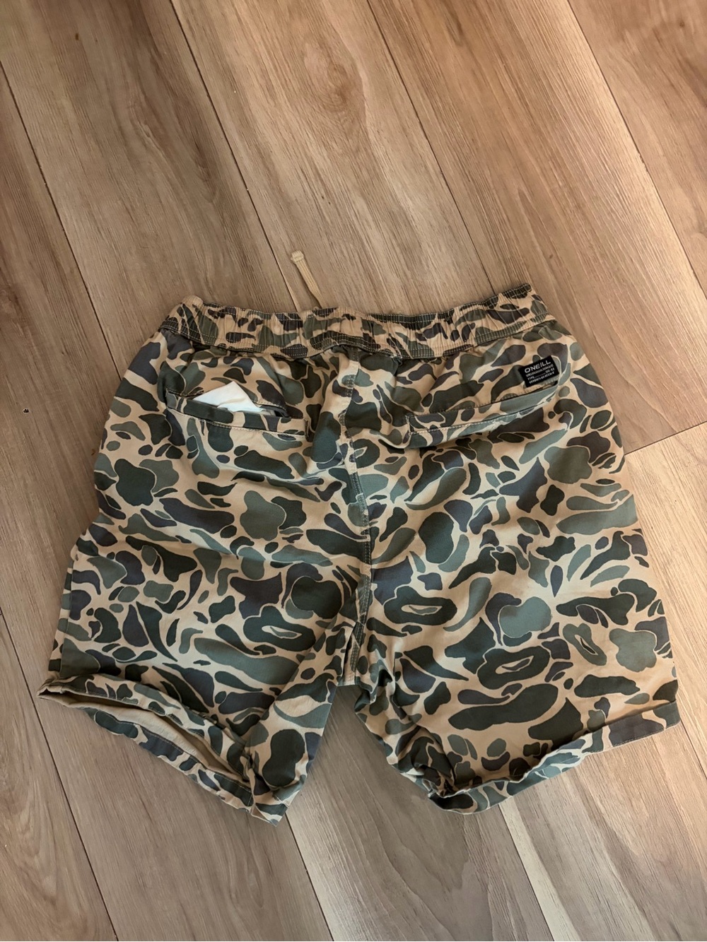 O'Neill Men's Camo Hybrid Shorts - Tan & Green